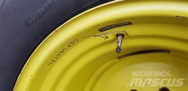  26 23,1-26 Tyres, wheels and rims