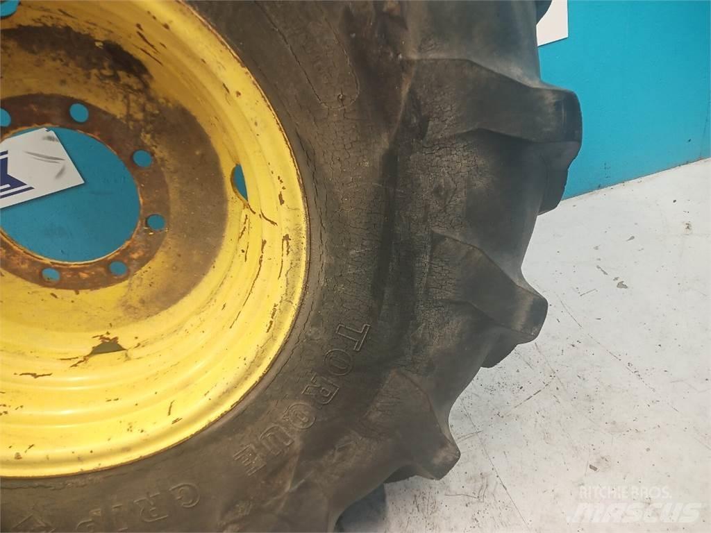  26 23.1-26 Tyres, wheels and rims