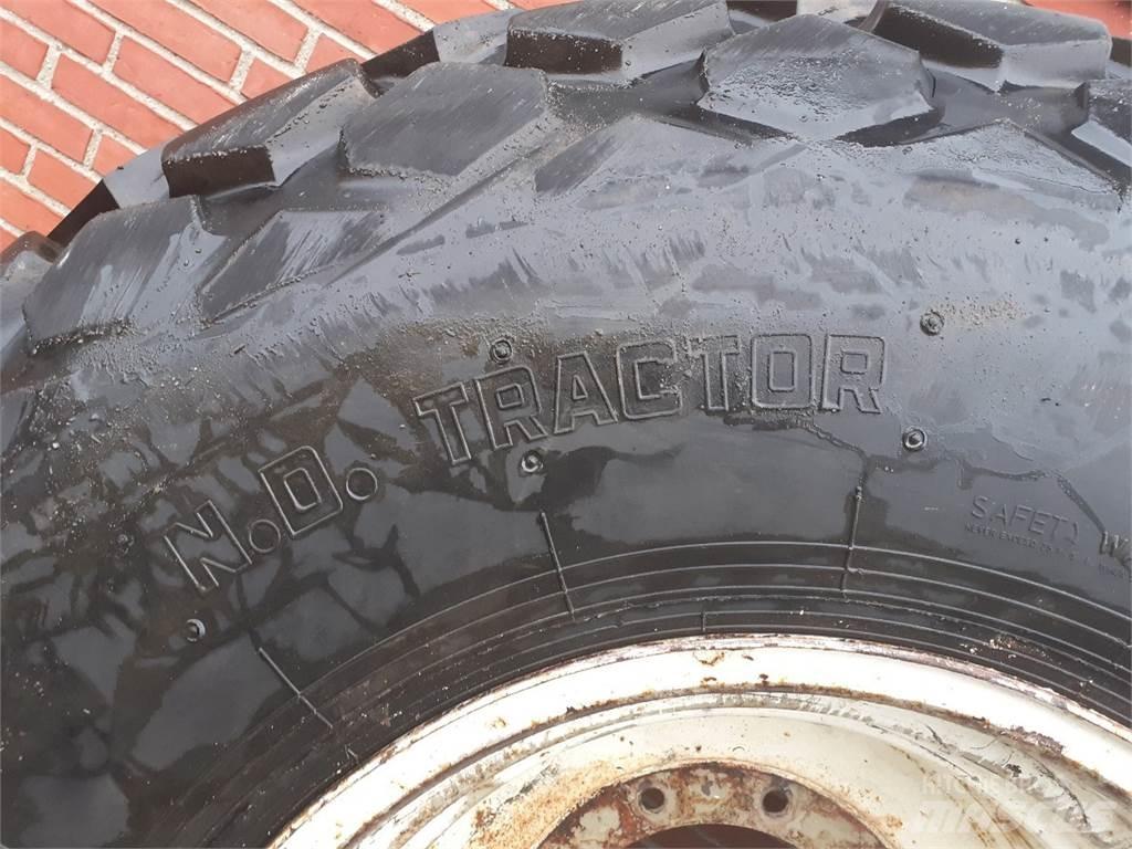  26 28L-26 Tyres, wheels and rims