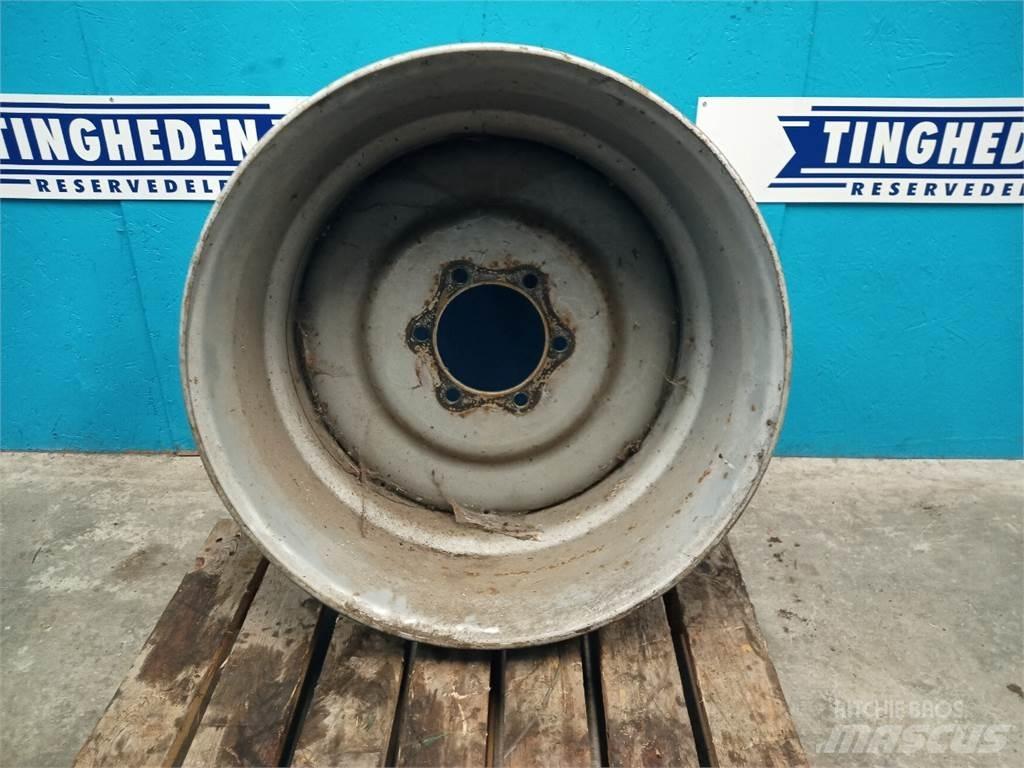  26.5 20X26.5 Tyres, wheels and rims