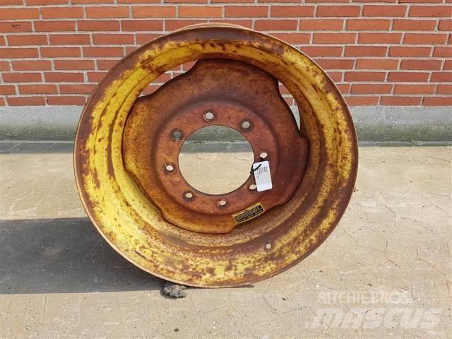  26 DW16X26 Tyres, wheels and rims