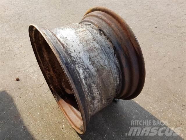  26 DW16X26 Tyres, wheels and rims