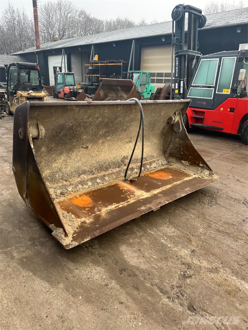  2700mm Blades
