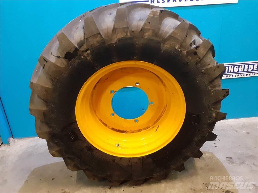 28 440/80R28 Tyres, wheels and rims