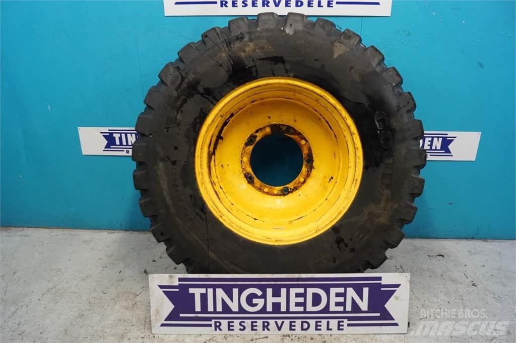  28 440/80R28 Tyres, wheels and rims