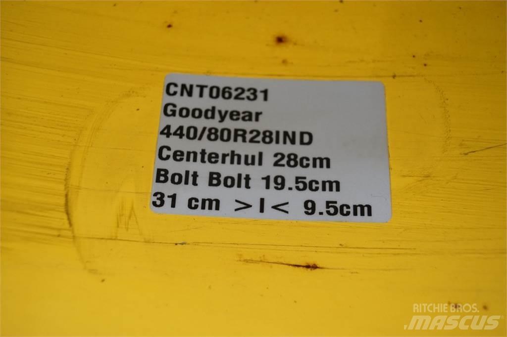  28 440/80R28 Tyres, wheels and rims