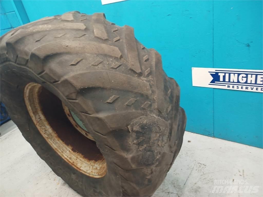  28 540/65R28 Tyres, wheels and rims