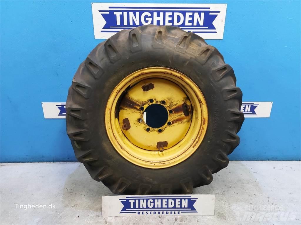  30 18.4-30 Tyres, wheels and rims