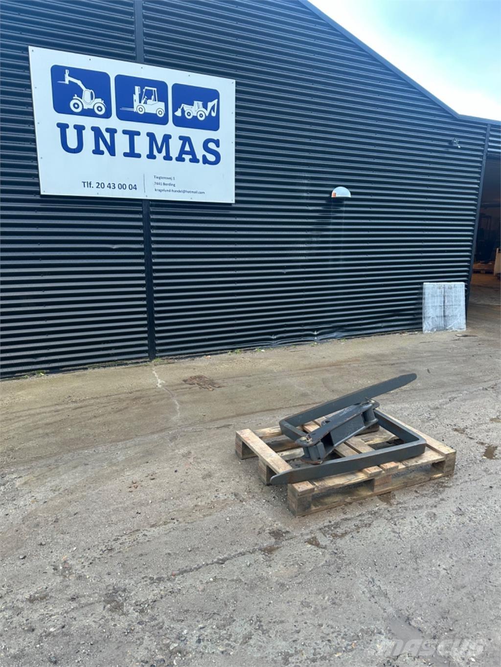  4i1 model Buckets