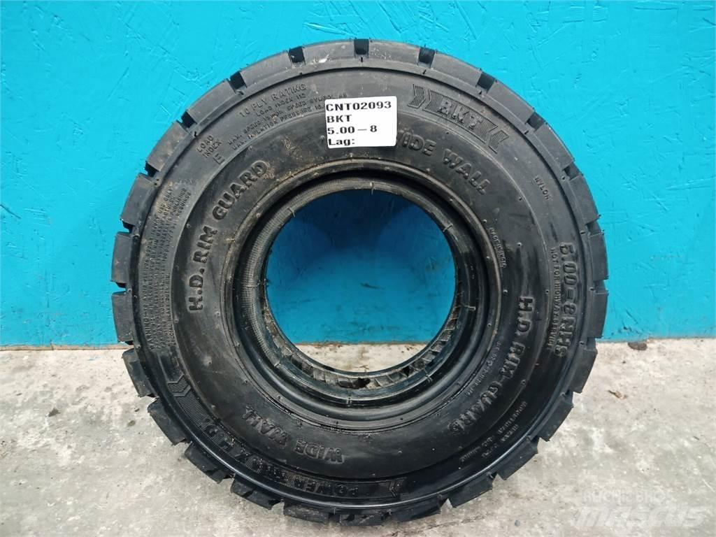  8 5.00-8 Tyres, wheels and rims
