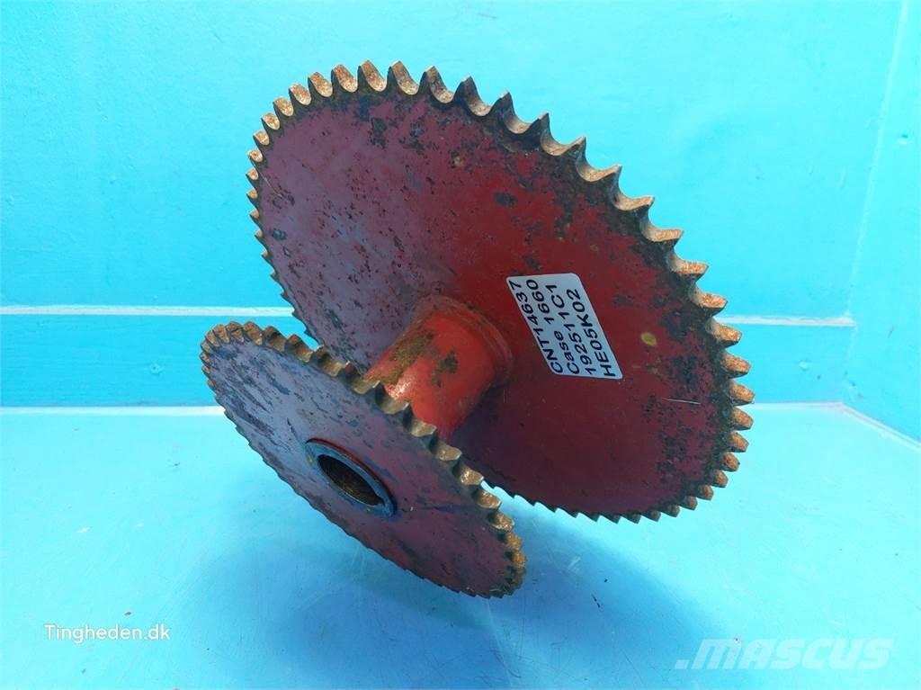 CASE 1660 Combine harvester spares & accessories