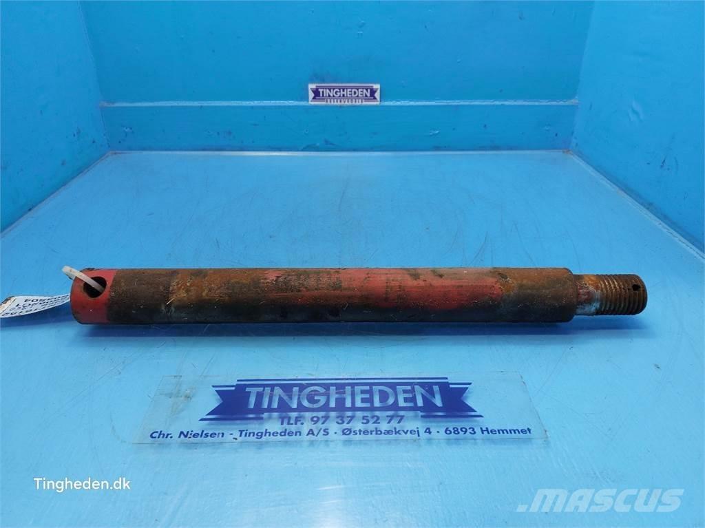 CASE 1680 Combine harvester spares & accessories