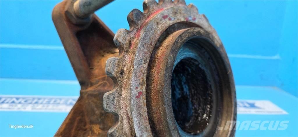 CASE 1680 Combine harvester spares & accessories