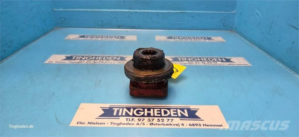 CASE 1680 Combine harvester spares & accessories