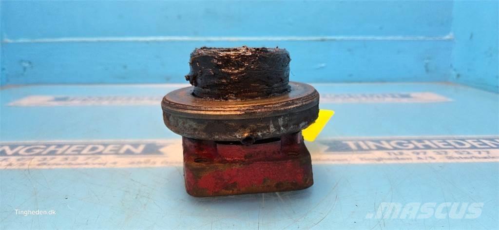 CASE 1680 Combine harvester spares & accessories