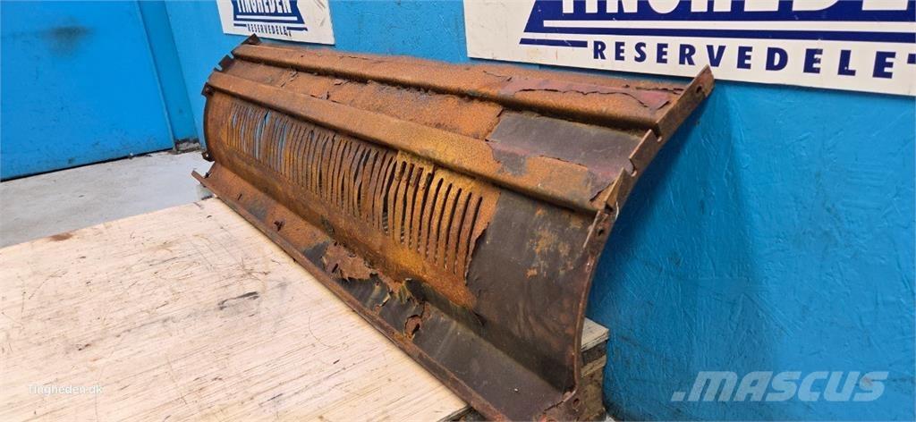 CASE 1680 Combine harvester spares & accessories