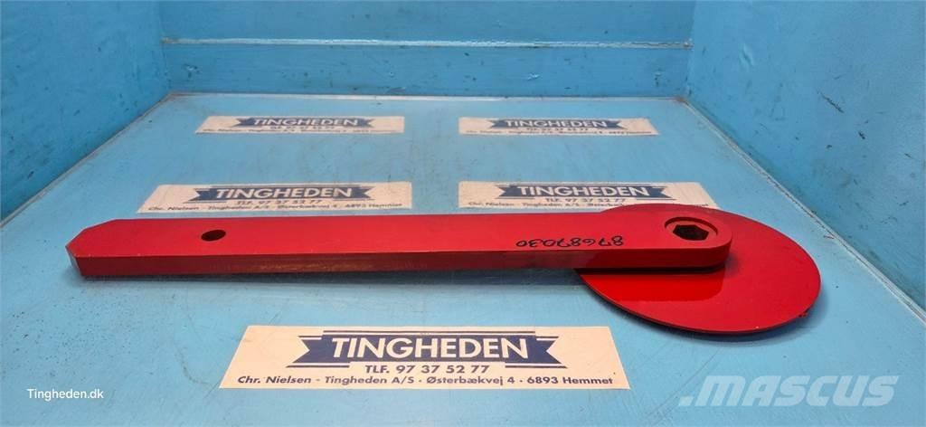 CASE 5088 Combine harvester spares & accessories