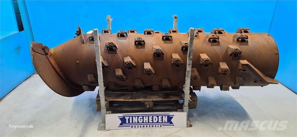 CASE 8010 Combine harvester spares & accessories