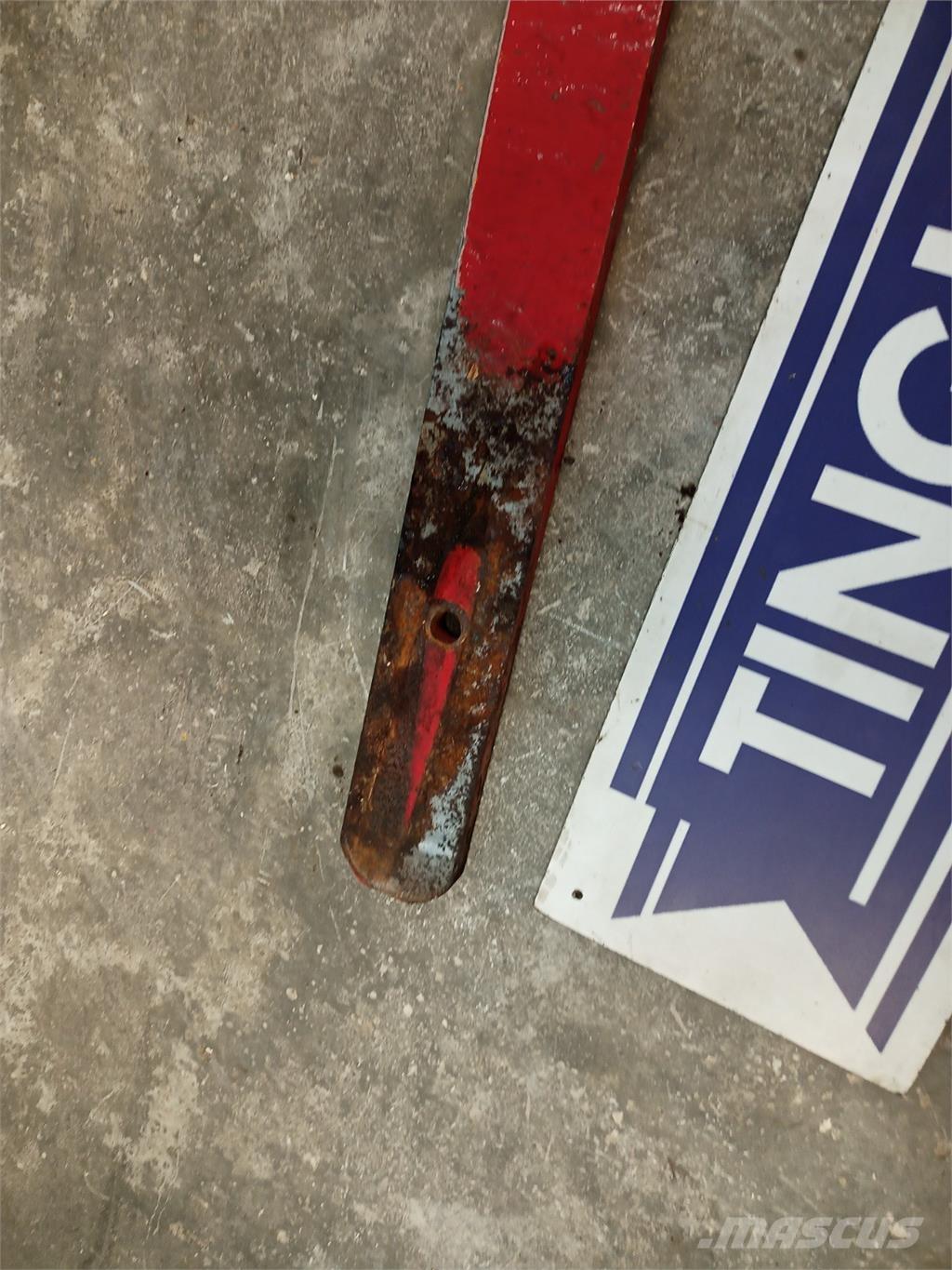 CASE 9230 Combine harvester spares & accessories