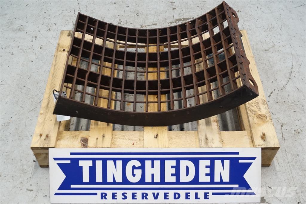 CASE 9230 Combine harvester spares & accessories