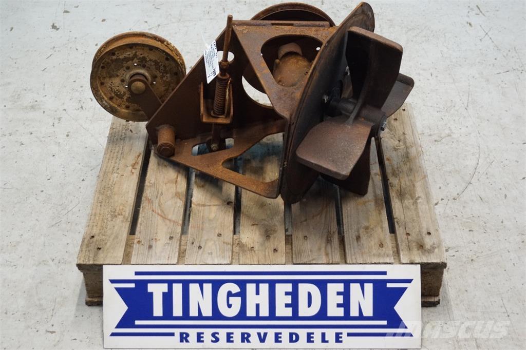 CASE 9230 Combine harvester spares & accessories