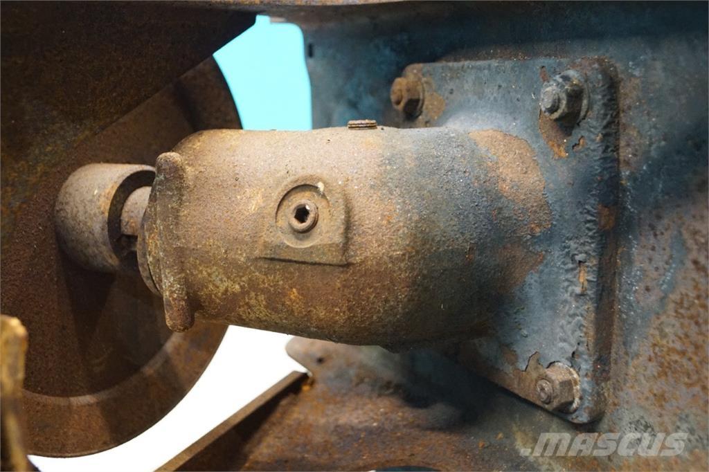 CASE 9230 Combine harvester spares & accessories