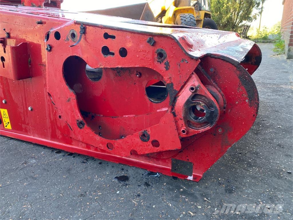 CASE 9230 Combine harvester spares & accessories