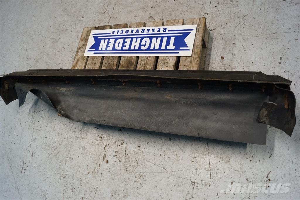 CASE 9230 Sand and salt spreaders