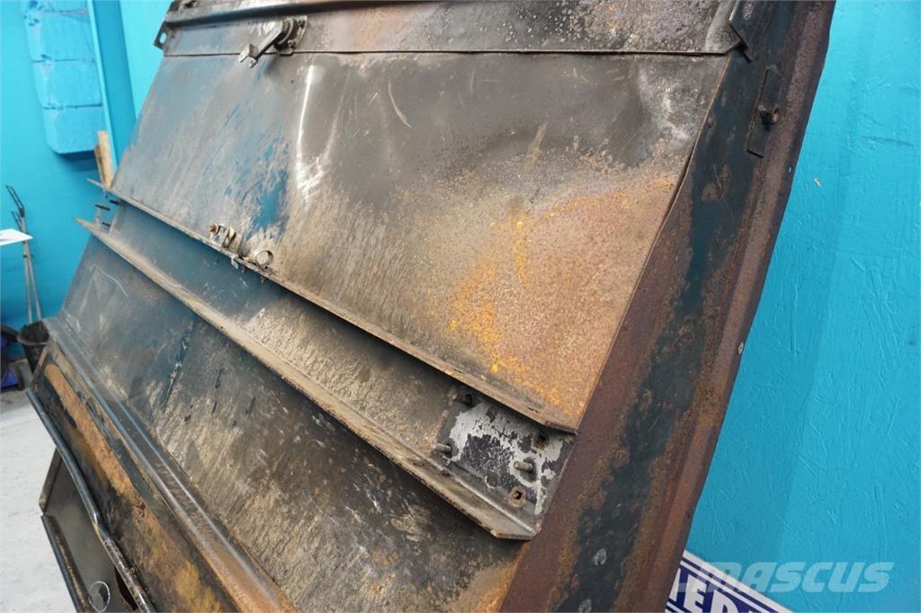 CASE 9230 Sand and salt spreaders