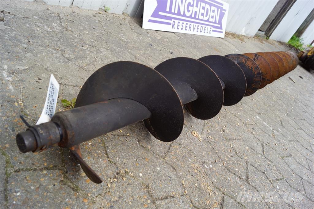 CASE 9230 Combine harvester spares & accessories