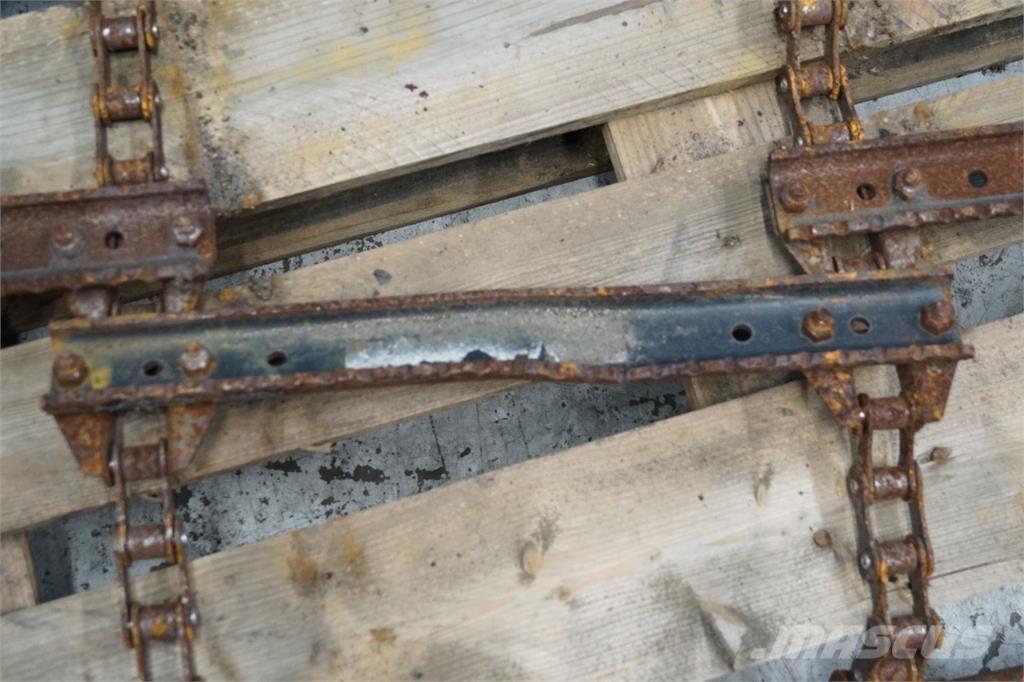 CASE 9230 Combine harvester spares & accessories