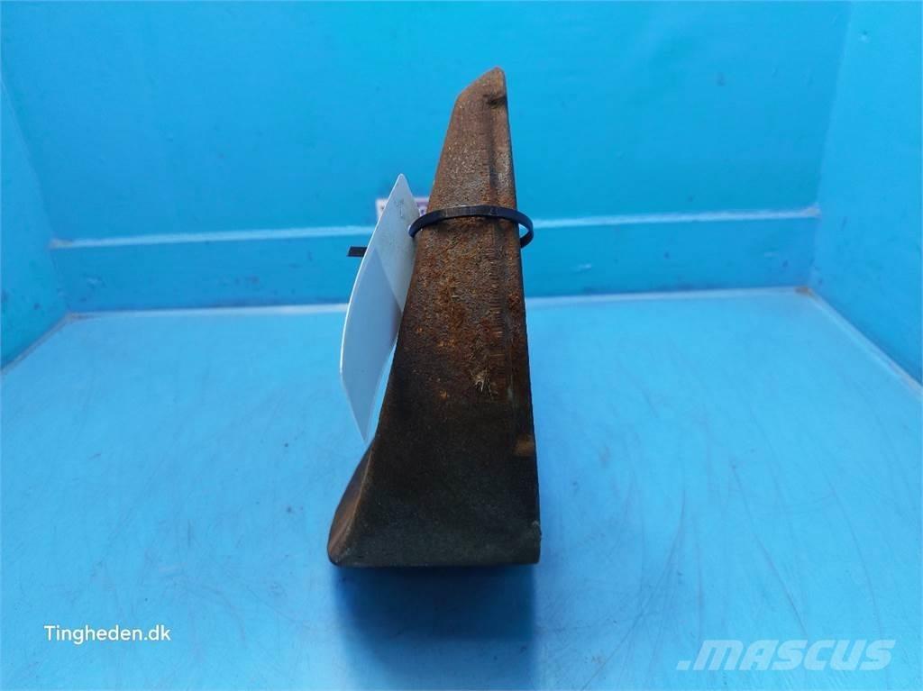 CASE 9230 Combine harvester spares & accessories