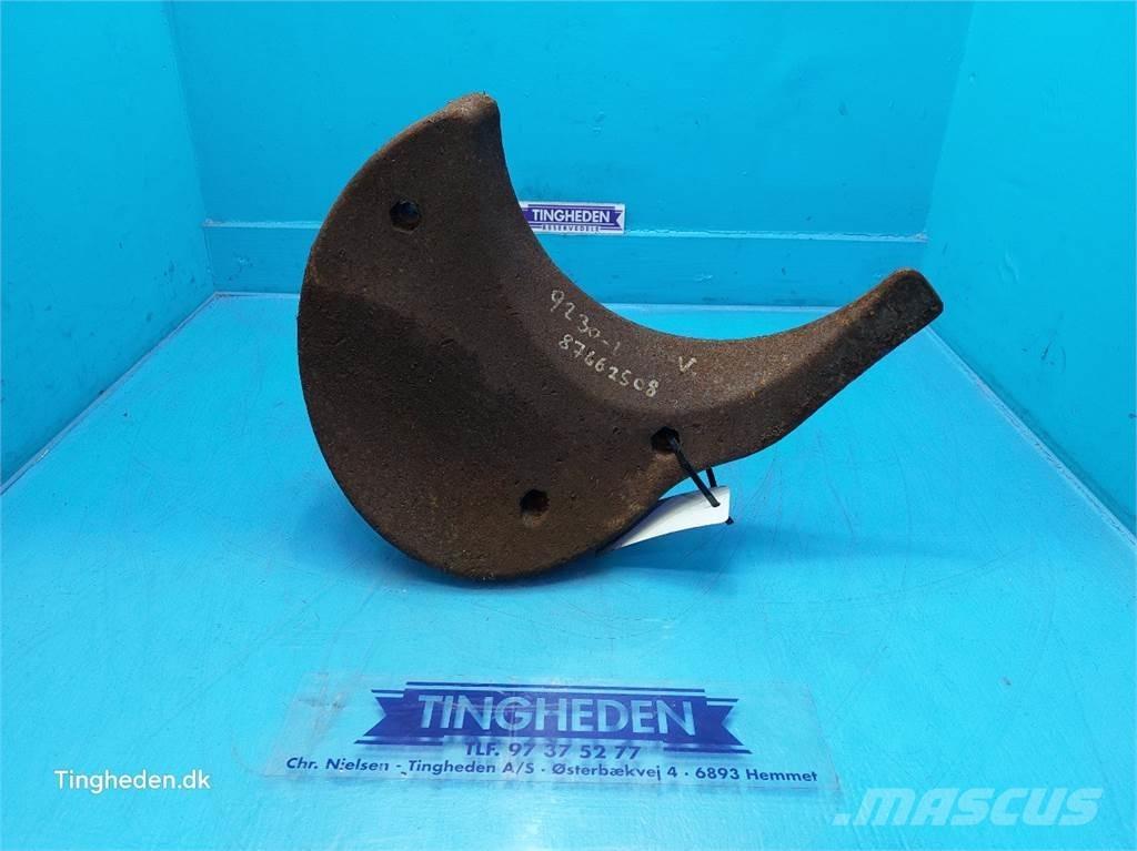 CASE 9230 Combine harvester spares & accessories