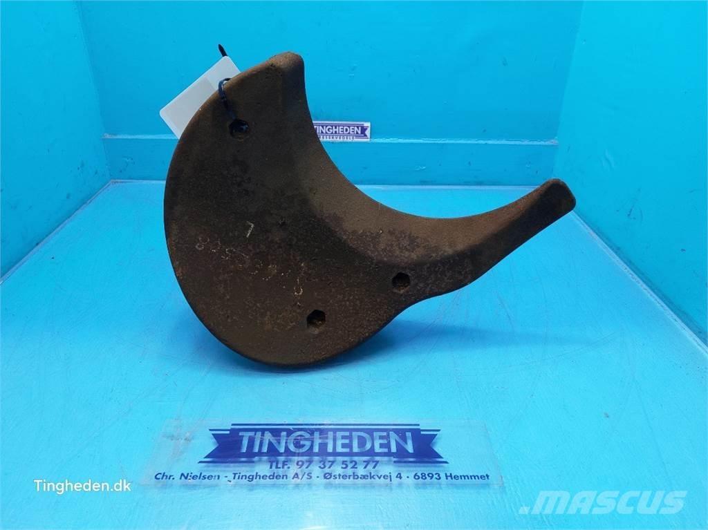 CASE 9230 Combine harvester spares & accessories