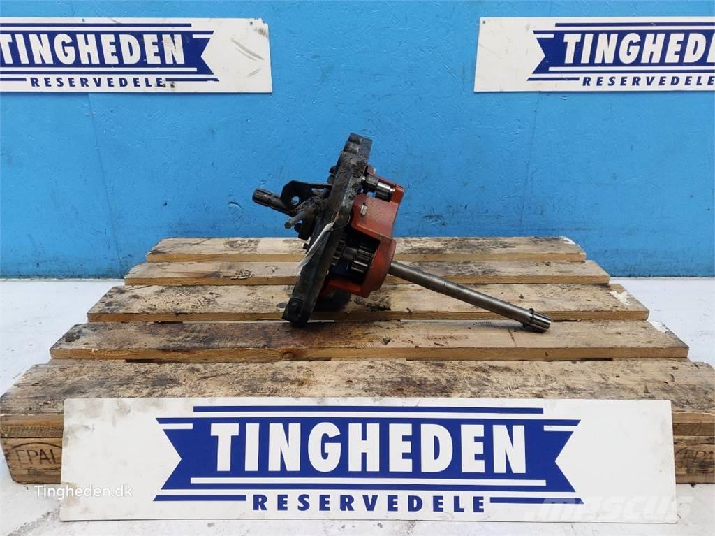 CASE Farmall 95A Transmission