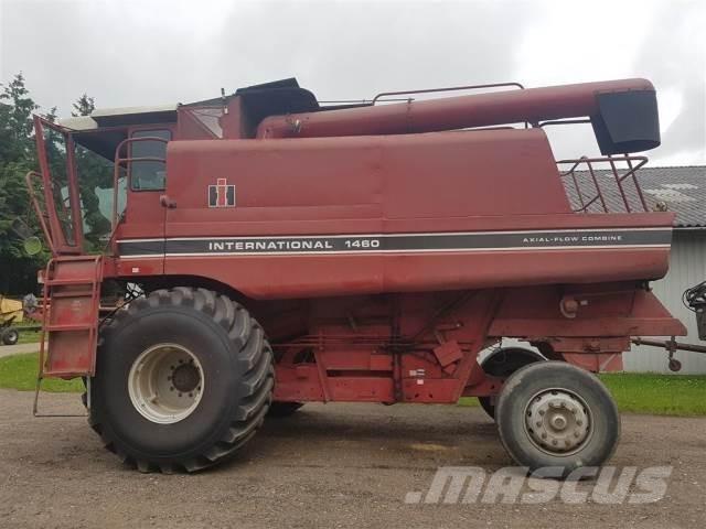 Case IH 1460 Combine harvesters