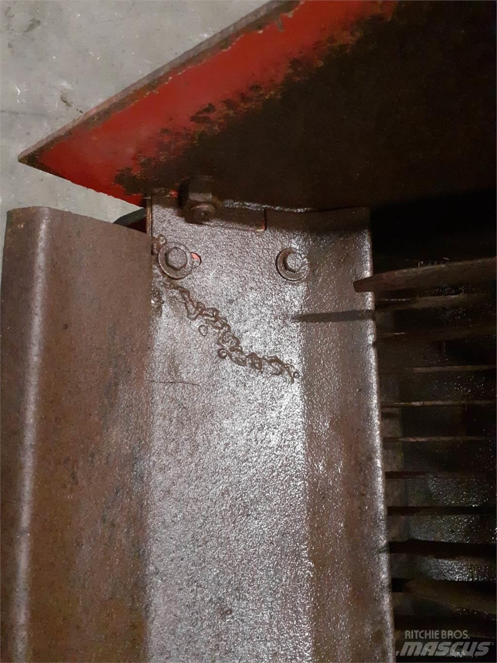 Case IH 1640 Combine harvester spares & accessories