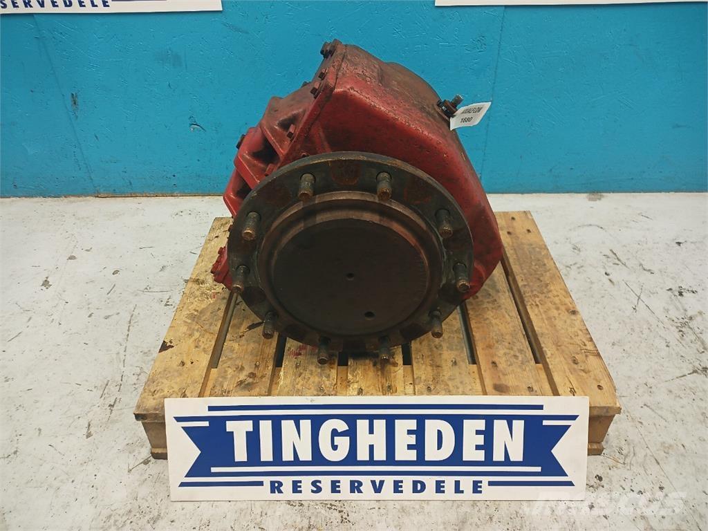 Case IH 1680 Combine harvester spares & accessories