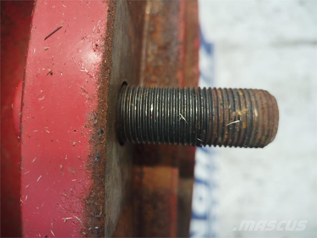 Case IH 1680 Combine harvester spares & accessories