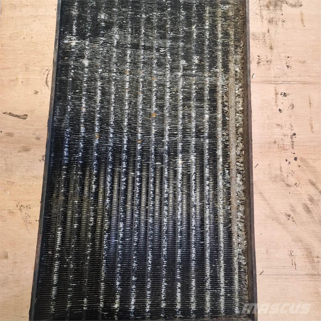 Case IH 7130 Radiators