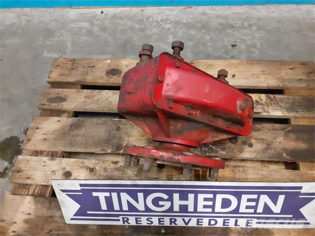 Case IH 953 Combine harvester spares & accessories