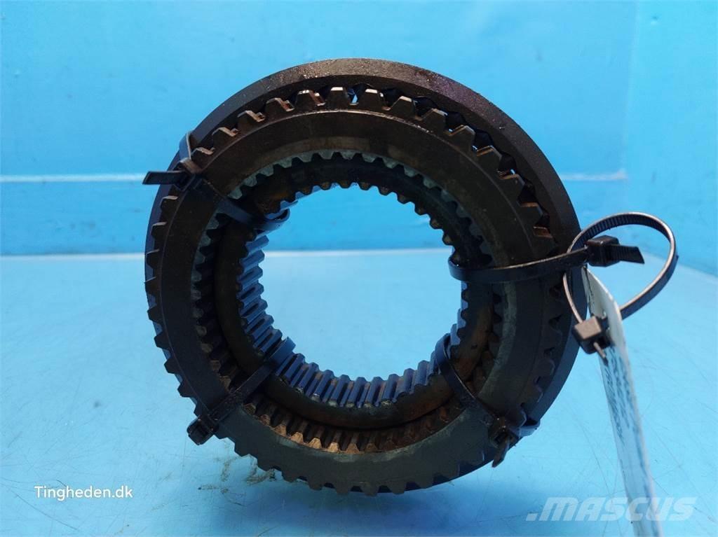 CASE Puma 185 Transmission