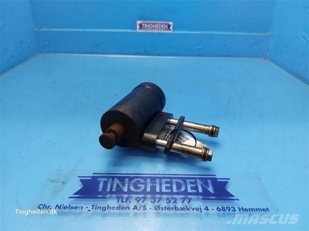 CASE Puma 185 Transmission