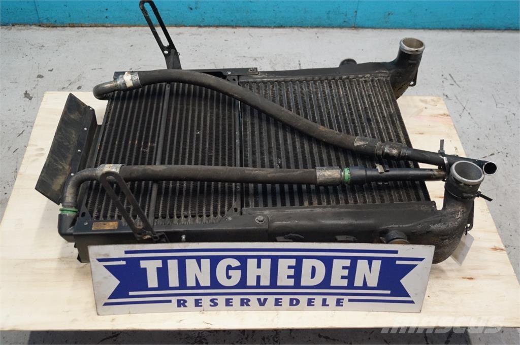 CASE Puma 200 Radiators