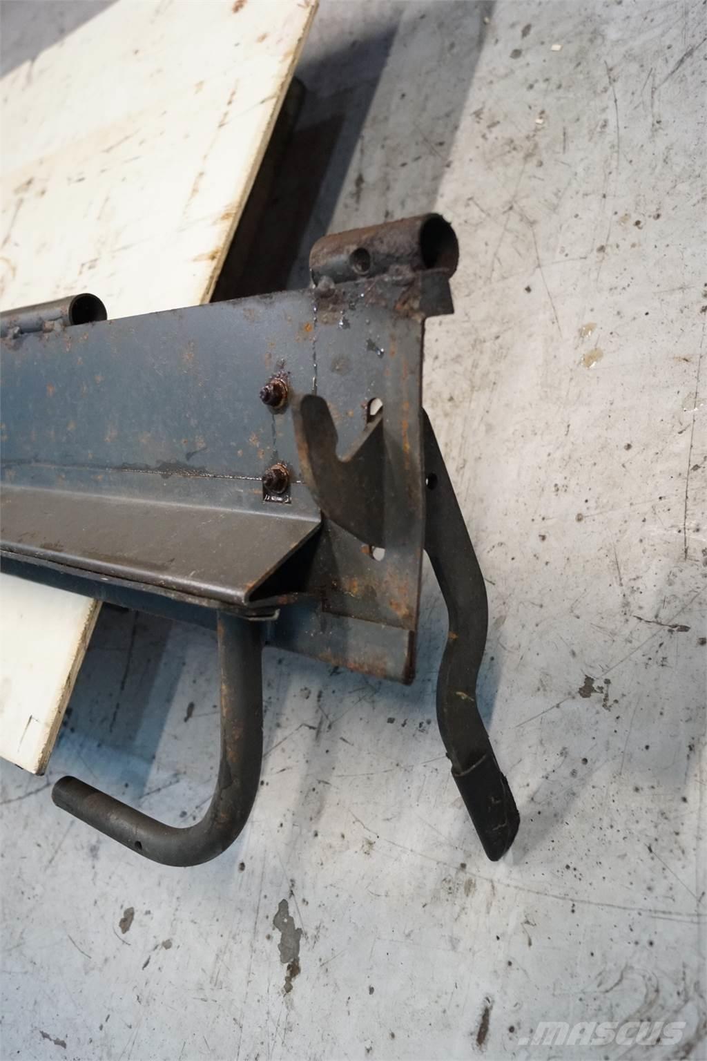 CLAAS Lexion 550 Combine harvester spares & accessories