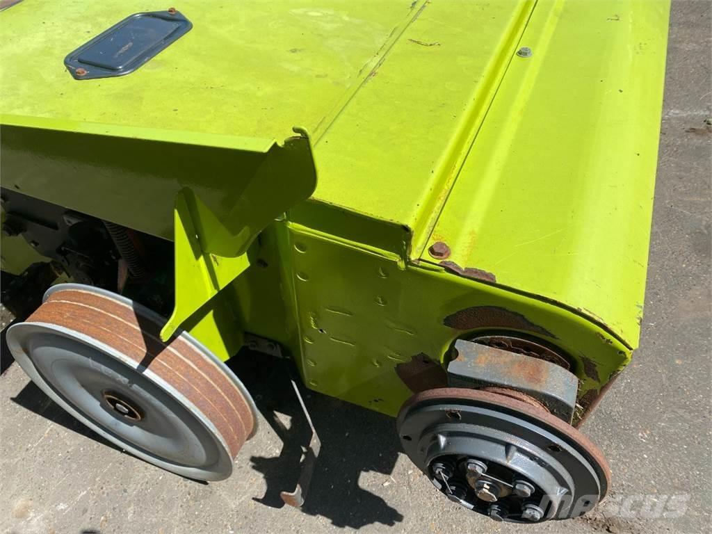 CLAAS Lexion 600 Combine harvester spares & accessories