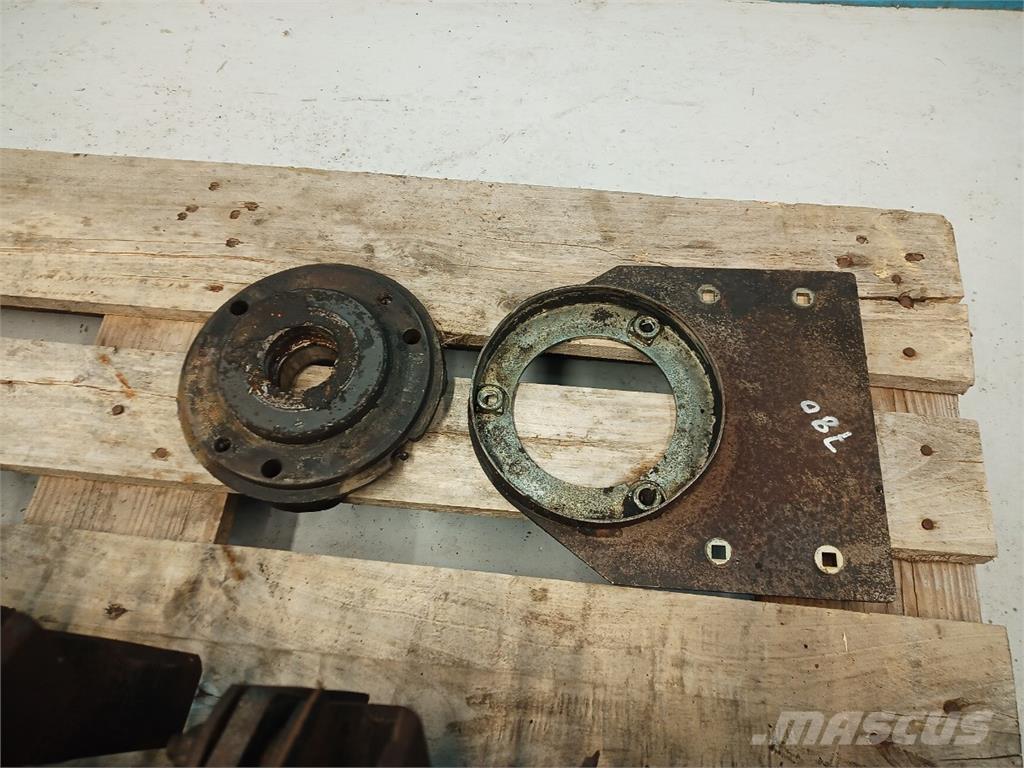 CLAAS Lexion 780 Combine harvester spares & accessories