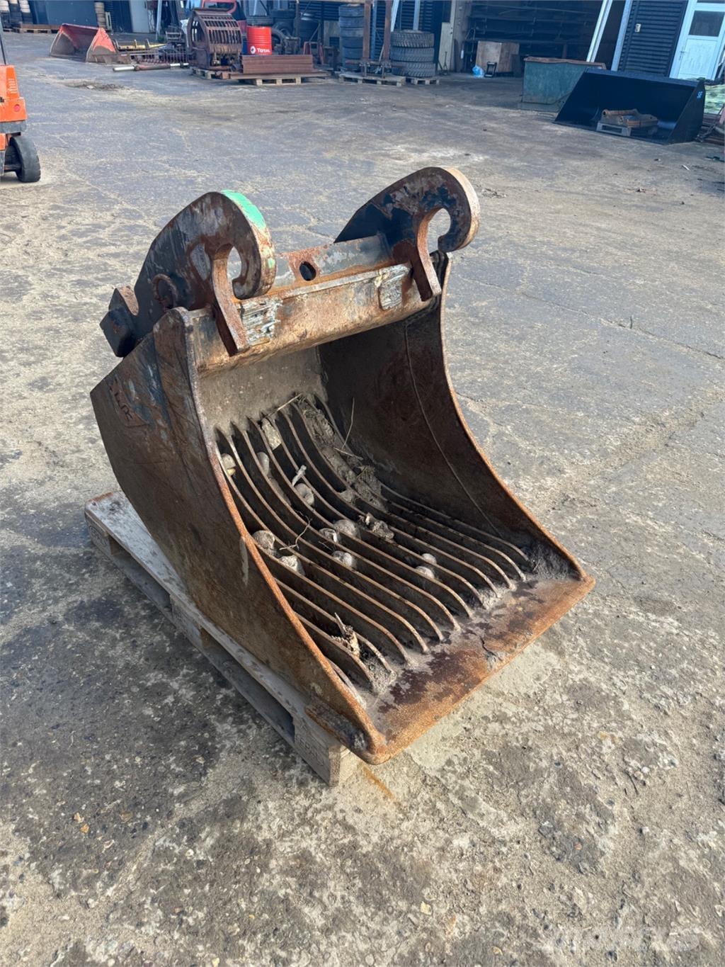  CW40 skifte Screening buckets