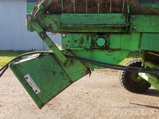 Deutz-Fahr M2680 Combine harvester spares & accessories