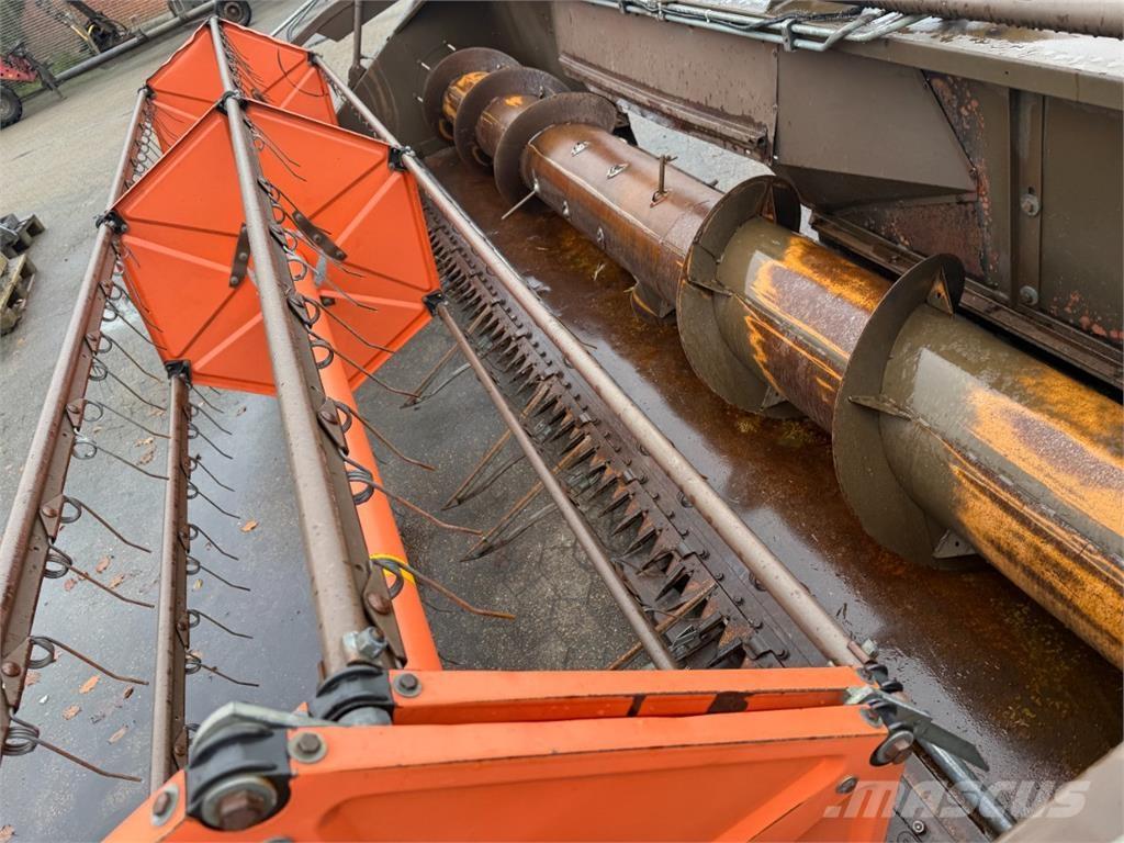 Dronningborg 14 Combine harvester spares & accessories